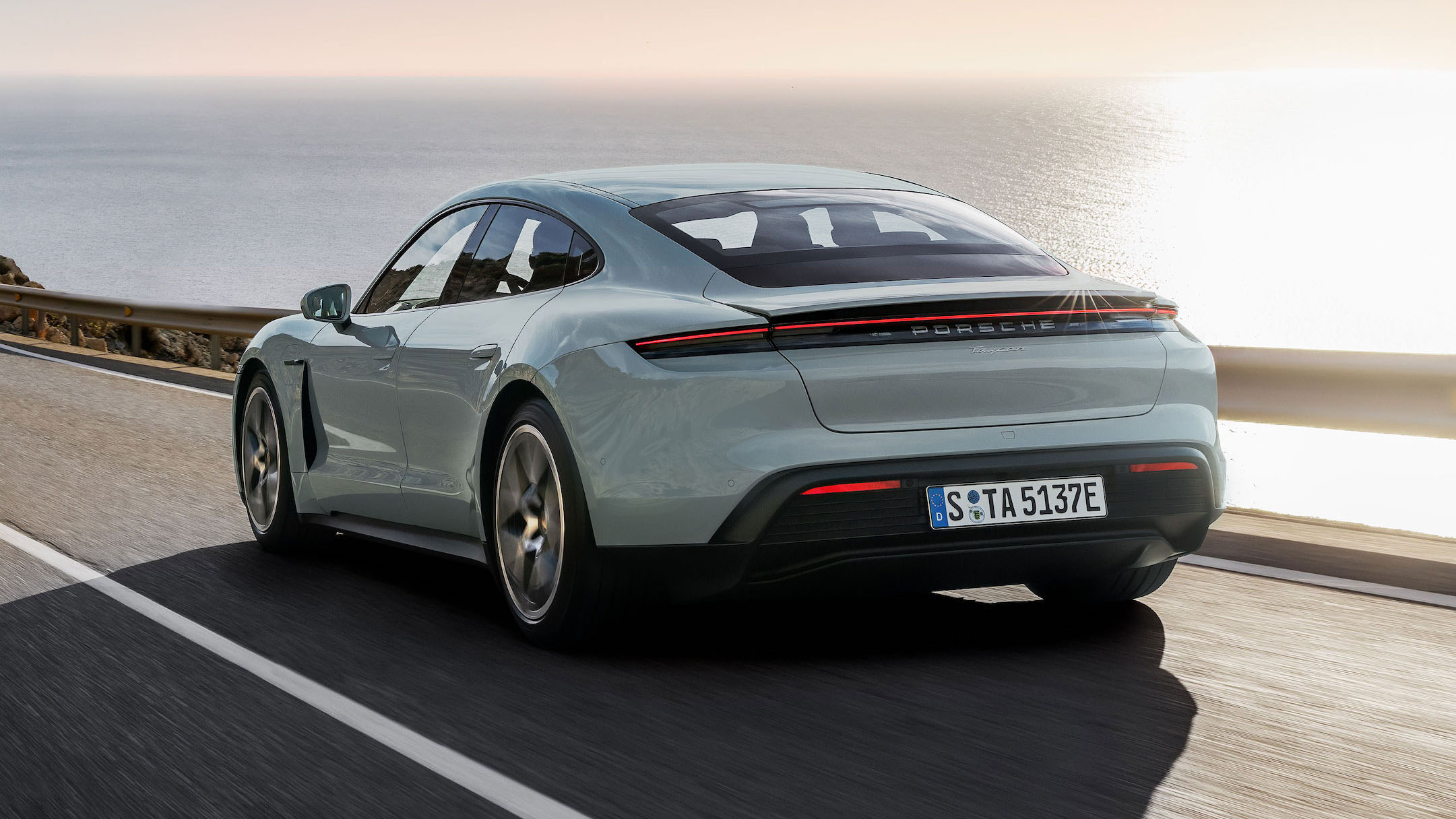 Porsche Taycan 2024